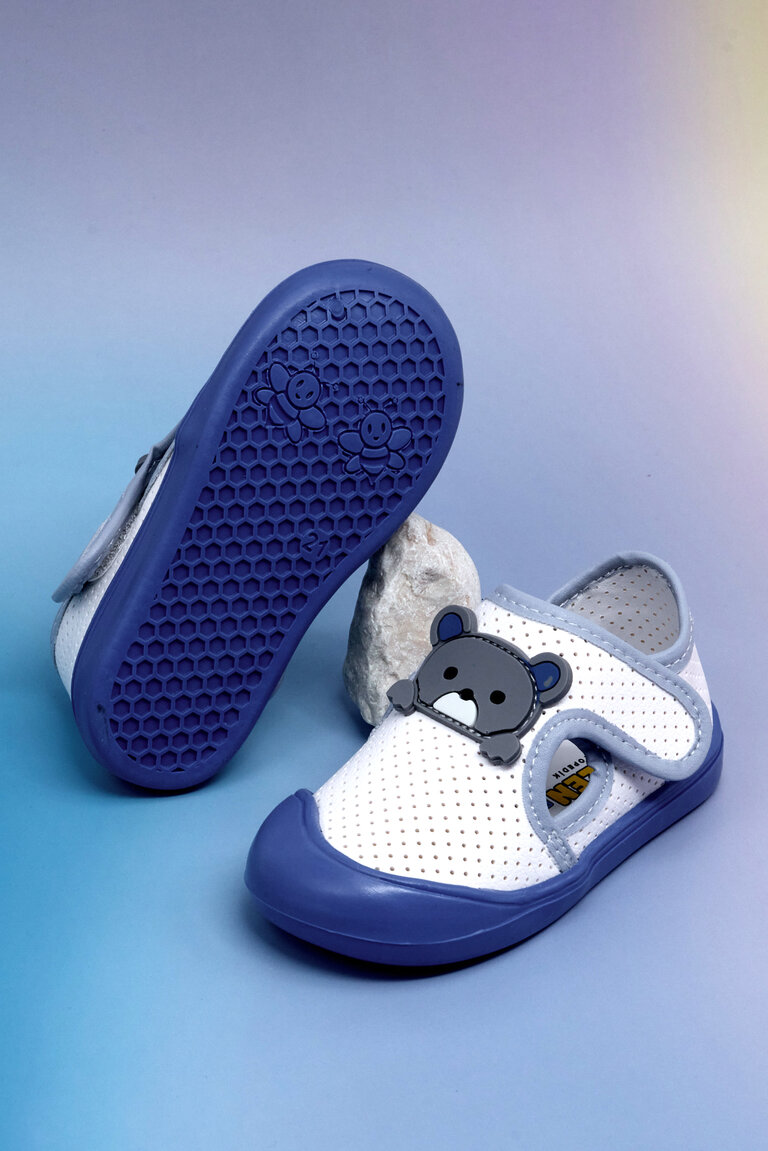 Kız Çocuk Beyaz Mavi Ayıcık Detaylı Rahat Kalıp İlk Adım Sneaker