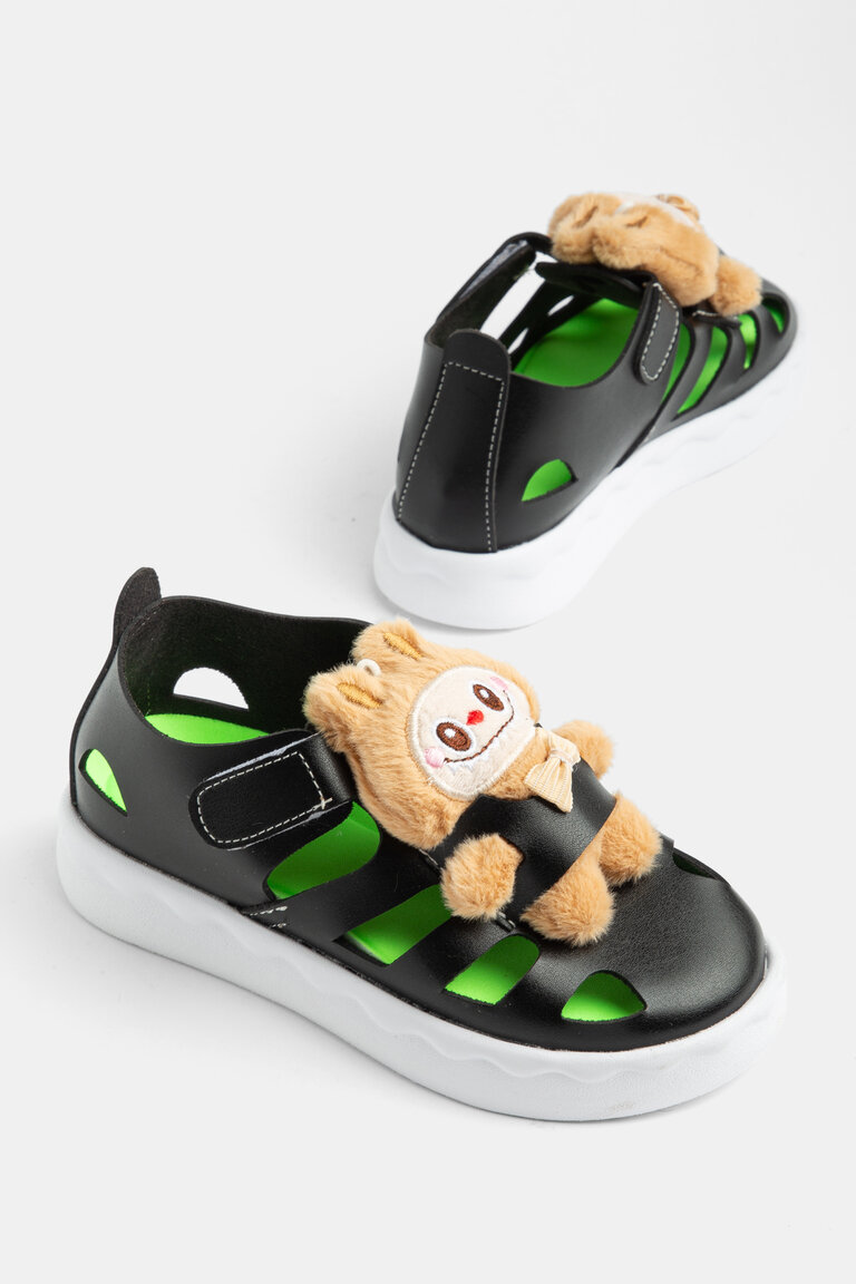 Çocuk Unisex Siyah Hafif Taban Ayıcık Detaylı Cırtlı Sandalet