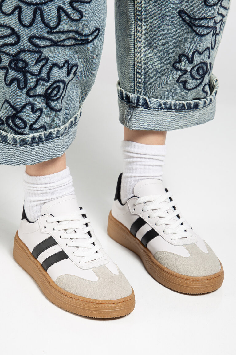 Kadın Beyaz Siyah Kadın Rahat Kalıp Yumuşak Deri Sneaker