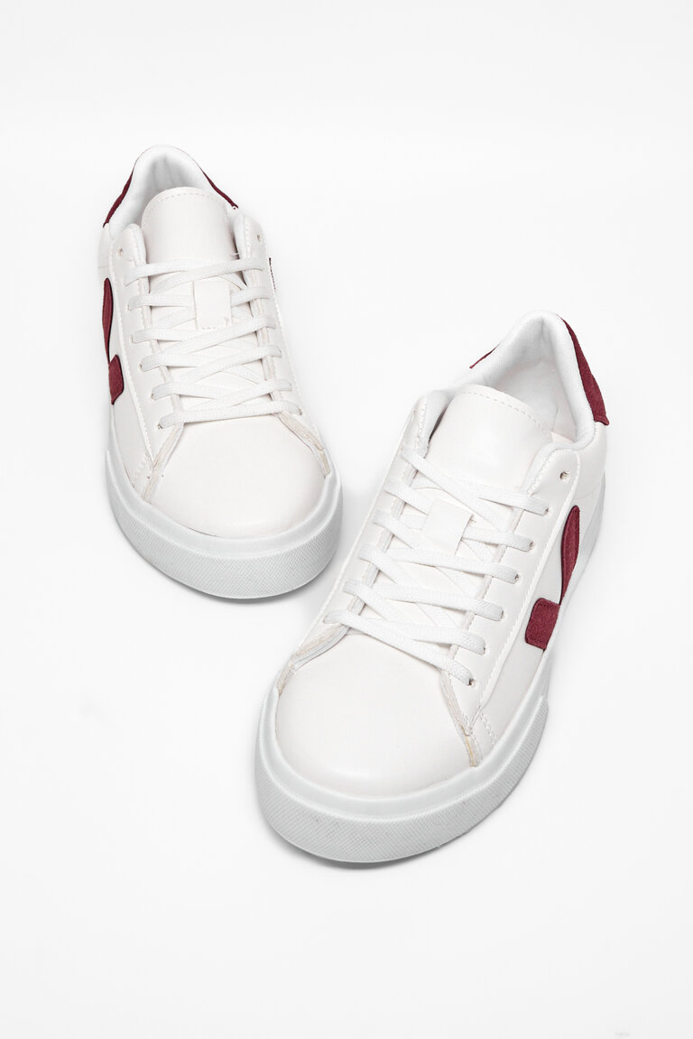 Kadın Beyaz Bordo Kauçuk Taban Rahat Bağcıklı Sneaker