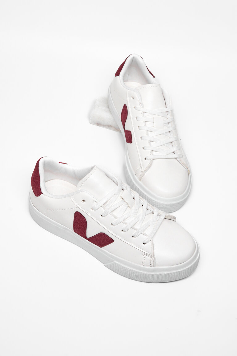 Kadın Beyaz Bordo Kauçuk Taban Rahat Bağcıklı Sneaker