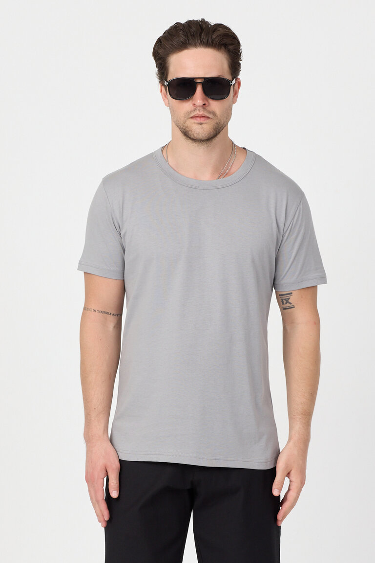 Erkek Gri Normal Kalıp Rahat  Basic T-Shirt
