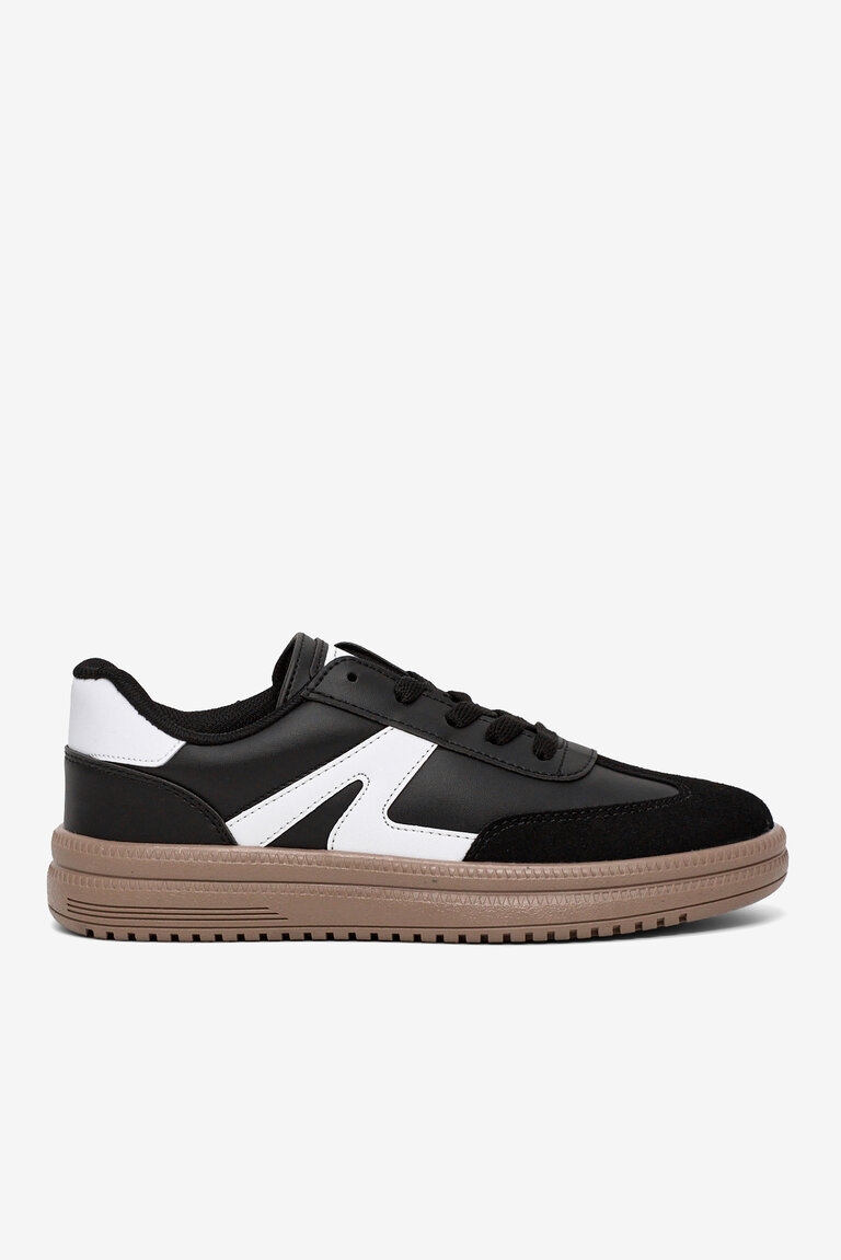 Kadın Siyah Beyaz Rahat Kalıp Kauçuk Taban Bağcıklı Sneaker